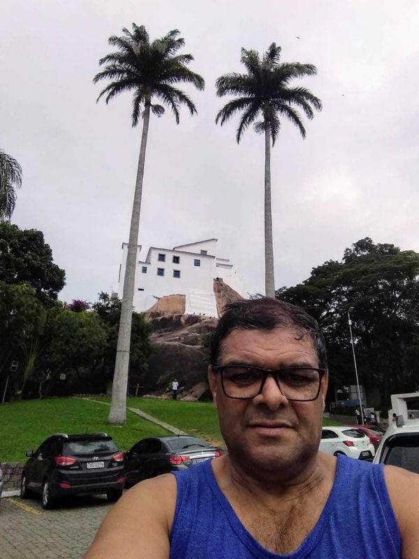 Evangélico da denominação batista, Fernando Macedo visita ao campinho para curtir as belas imagens lá de cima.