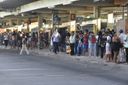 Terminal de Carapina, na Serra, tem filas na manhã desta quinta-feira (18)(Ricardo Medeiros)