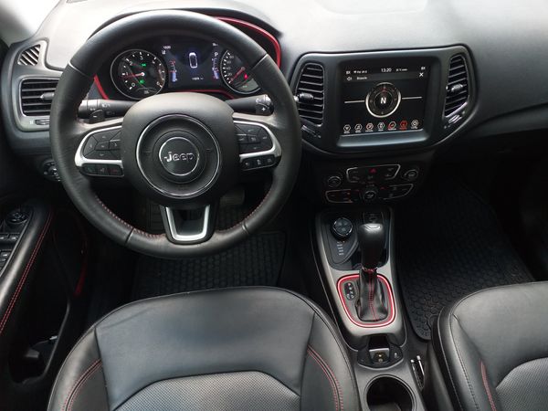 Jeep Compass Trailhawk