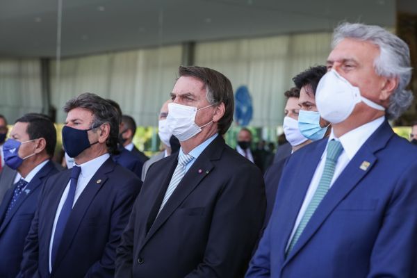 O presidente Jair Bolsonaro após reunião com governadores e chefes dos poderes