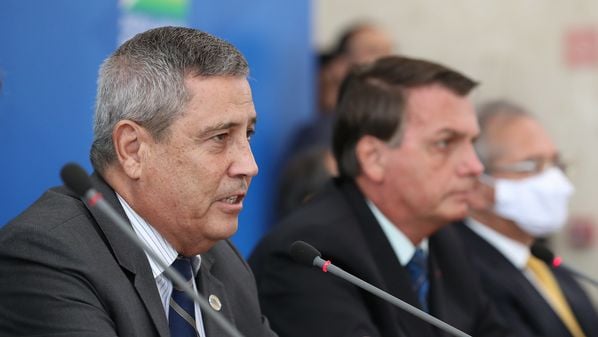 O militar era o vice na chapa derrotada de Jair Bolsonaro (PL) nas eleições presidenciais de 2022 e havia sido ministro da Casa Civil e da Defesa do governo