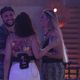 Imagem - Capixaba Arthur esquece Carla Diaz e leva cantada de Sarah: "Pressão caiu"