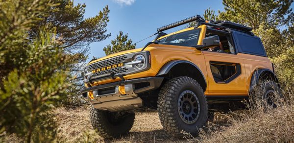 O modelo é uma releitura do que já foi produzido durante três décadas, de 1966 até 1996, e se tornou um ícone 4x4.