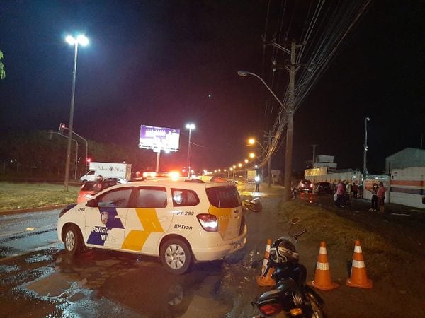 Ciclista morreu atropelado por um caminhão na rodovia Darly Santos nesta quarta (31)