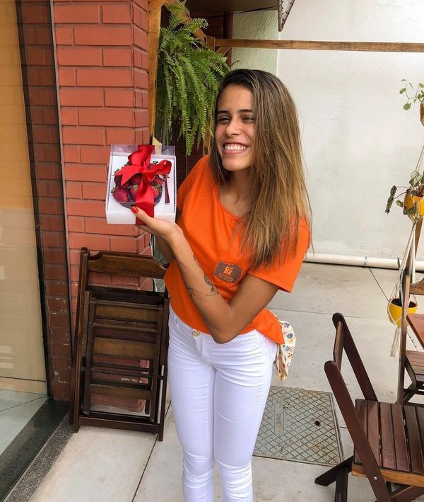 Isabela, dona da marca A Gigante do Brownie