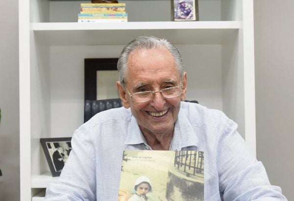Carlos Fernando Lindenberg Filho, Cariê, durante lançamento do livro Vou te Contar, na Rede Gazeta, em 2019