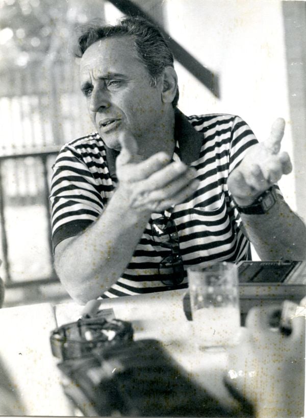 Carlos Fernando Lindenberg Filho, o Cariê, em retrato de 1986 por Joaquim Nunes
