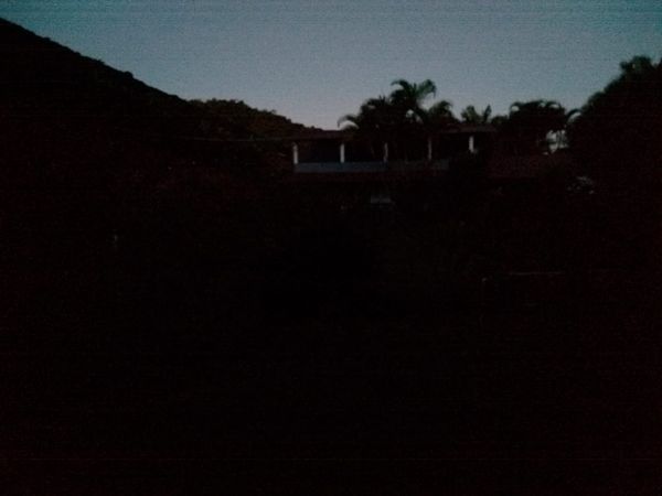 Comunidade de Alto Rio Fundo, em Marechal Floriano, está sem energia elétrica desde a quarta-feira (31) por Diana de Freitas de Oliveira