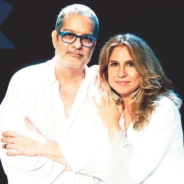 Verônica Sabino e Luís Filipe de Lima na capa do disco 