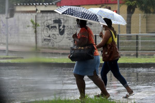 Chuva em Vitória na tarde desta quarta-feira 
