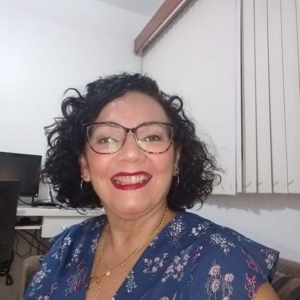 Maria Angélica Freire Cordeiro diz que agradece a Deus por tudo que acontece em sua vida.