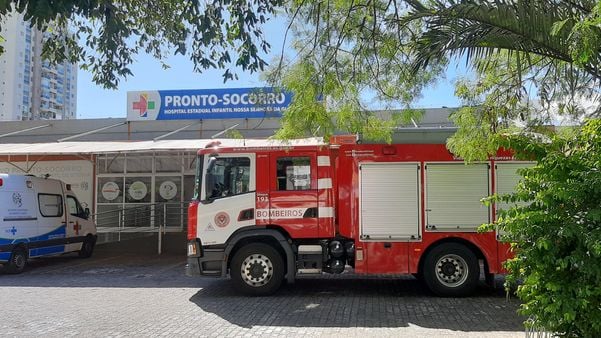 Corpo de Bombeiros é acionado para conter princípio de incêndio no Hospital Infantil em Bento Ferreira por Vitor Jubini