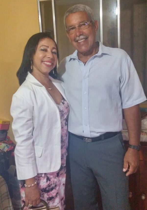 Nilcéa e Roberto se casaram pouco mais de um ano após ela ter pegado uma flor no andor da imagem de N.S da Penha: