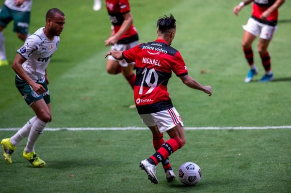 Michael, atacante do Flamengo