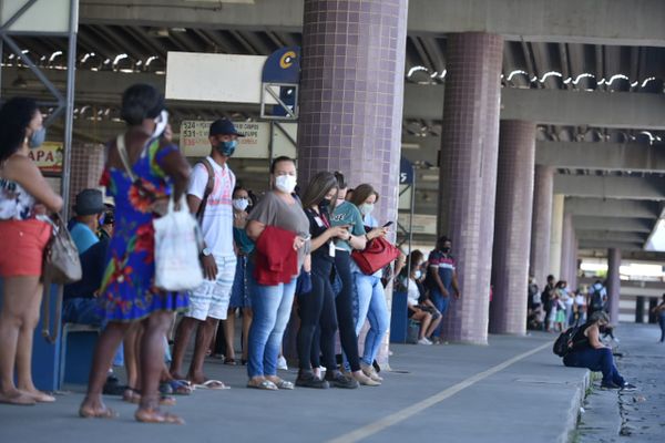 Após protesto de rodoviários, ônibus voltaram a circular na Grande Vitória por Fernando Madeira
