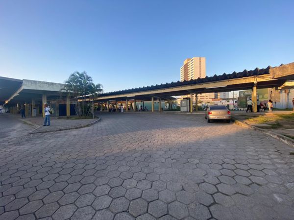 Terminal de Vila Velha sem ônibus na manhã desta terça-feira (13)