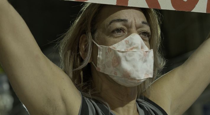 Em processo de montagem, filme de Tati Franklin e Suellen Vasconcelos - que debate transfobia e religião - participará do tradicional Visions du Réel, um dos mais importantes festivais do gênero documental da Europa