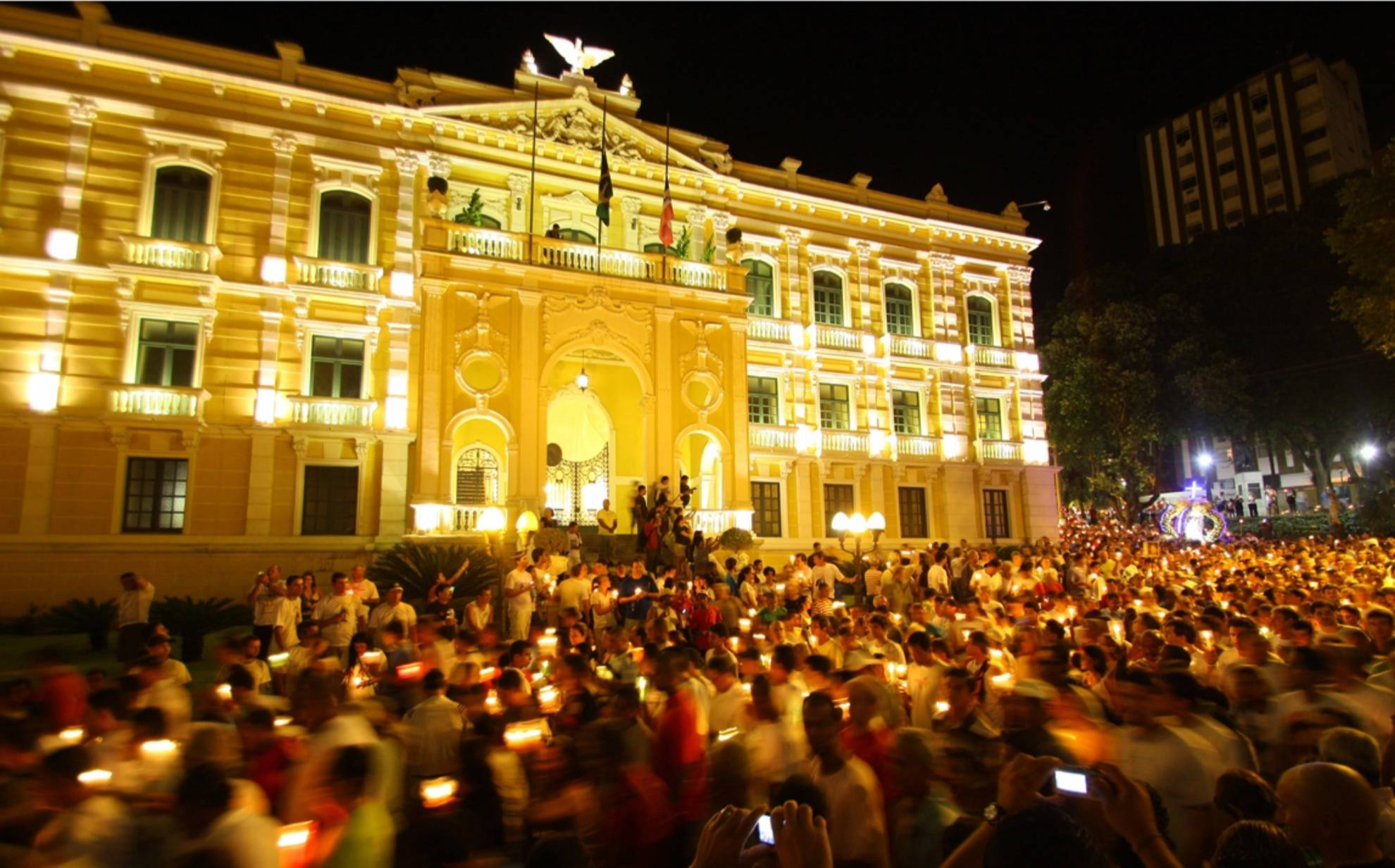 2015 foi o ano em que a romaria passou pela última vez em frente ao Palácio. Crédito: Marcelo Prest