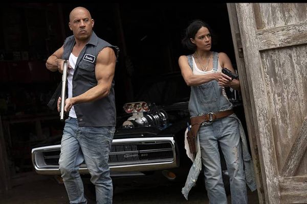 Vin Diesel e Michelle Rodriguez em cena de 'Velozes e Furiosos 9'