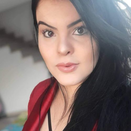 Drielli Costa Contaeffer, que atuava como conselheira tutelar, estava internada na UTI da Santa Casa de Cachoeiro de Itapemirim e faleceu na manhã desta quinta-feira (15). A morte precoce da jovem causou comoção na cidade
