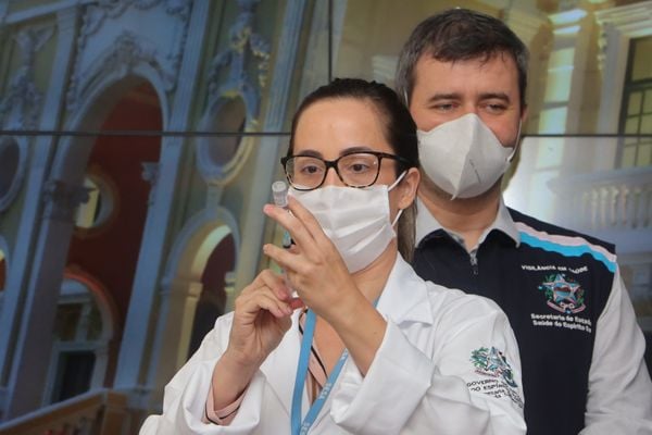 Professores do ES recebem a primeira dose da vacina contra a Covid-19 por Hélio Filho | Secom ES