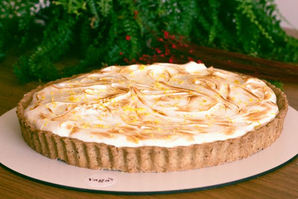 Torta de limão, feita com lemon curd por Raphael Carrozzo