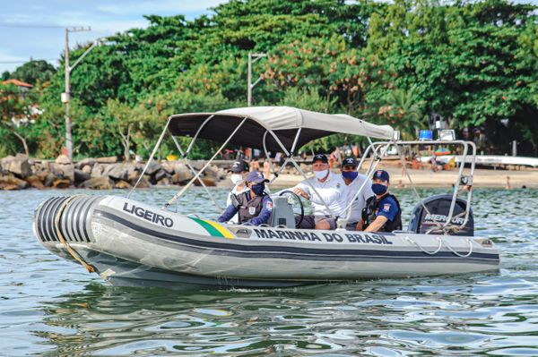 PMV faz operação náutica para coibir som alto em embarcações por Divulgação /PMV Leonardo Silveira