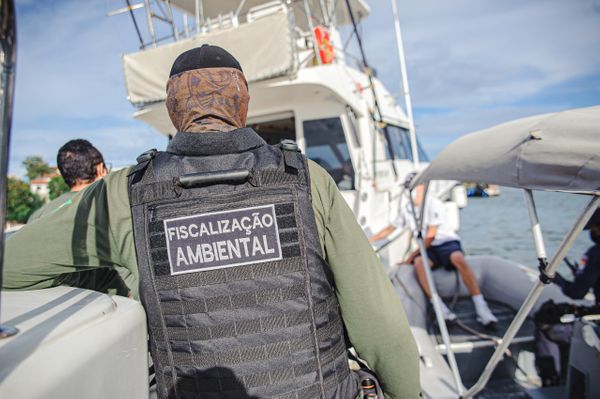 PMV faz operação náutica para coibir som alto em embarcações por Divulgação /PMV Leonardo Silveira