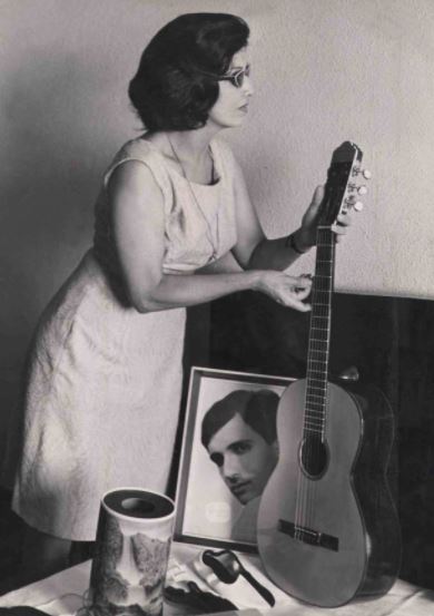 Laura Moreira Braga, mãe de Roberto Carlos