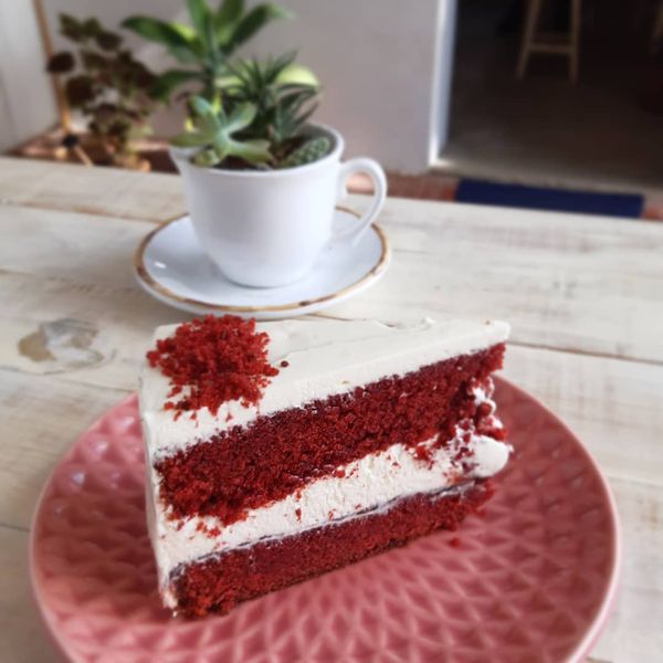 Bolo red velvet do Empório Rerigtiba, em Iriri, Anchieta