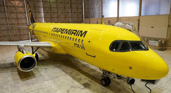 A empresa recebeu na sexta-feira (30) o Certificado de Operado Aéreo (COA) da Agência Nacional de Aviação Civil. Agora aguarda apenas a outorga da concessão para definir rotas e iniciar a comercialização de voos
