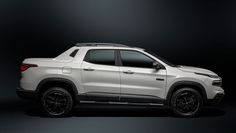 Nova Fiat Toro 2022 versão Ultra