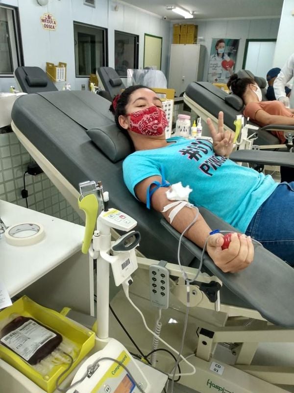 Comissão da Jovem Advocacia, em parceria com a Bripol, realizaram doação de sangue para contribuir com estoques de hospitais e hemocentros por OAB/Divulgação