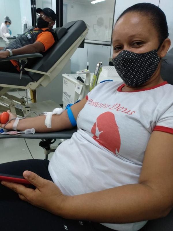 Comissão da Jovem Advocacia, em parceria com a Bripol, realizaram doação de sangue para contribuir com estoques de hospitais e hemocentros por OAB/Divulgação