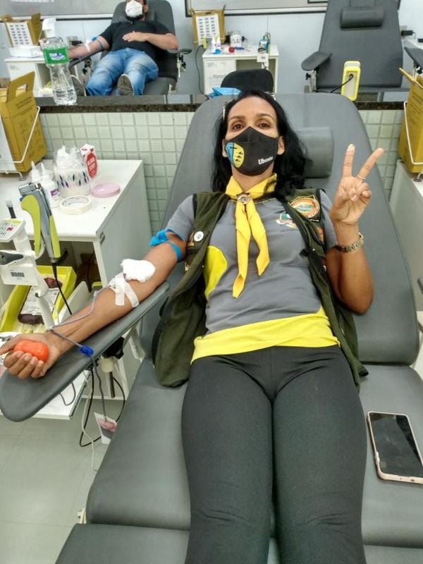 Comissão da Jovem Advocacia, em parceria com a Bripol, realizaram doação de sangue para contribuir com estoques de hospitais e hemocentros por OAB/Divulgação