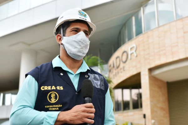 Gerente de fiscalização do Crea-ES, Leonardo Leal, em entrevista à TV Gazeta