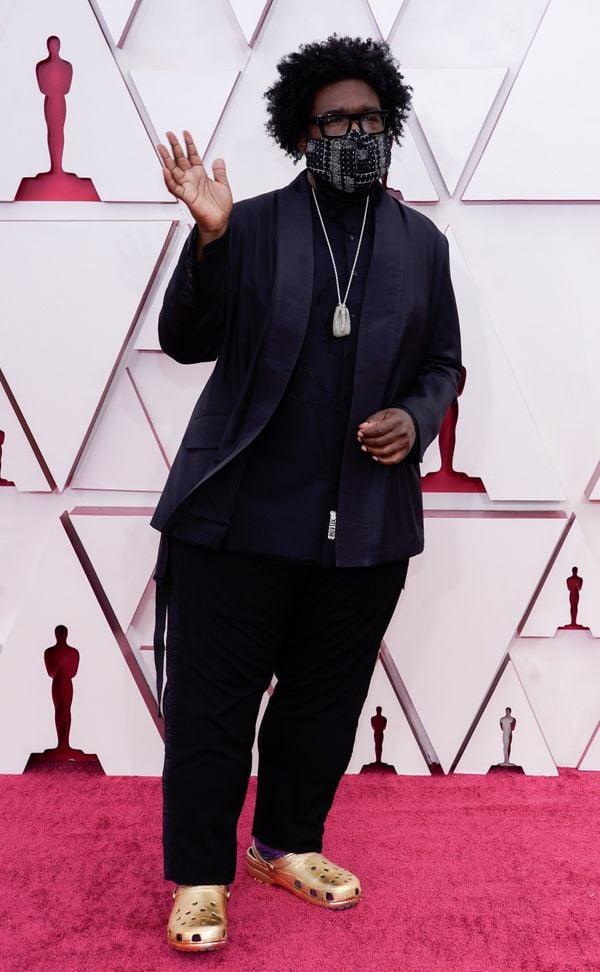 Questlove investe em sapatos confortáveis para a premiação por Reuters/Folhapress