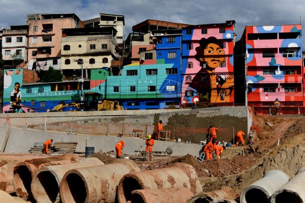  Construção do Portal do Príncipe, em Vitória  por Fernando Madeira