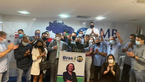 Em evento, Partido da Mulher Brasileira (PMB) passou a se chamar Brasil 35