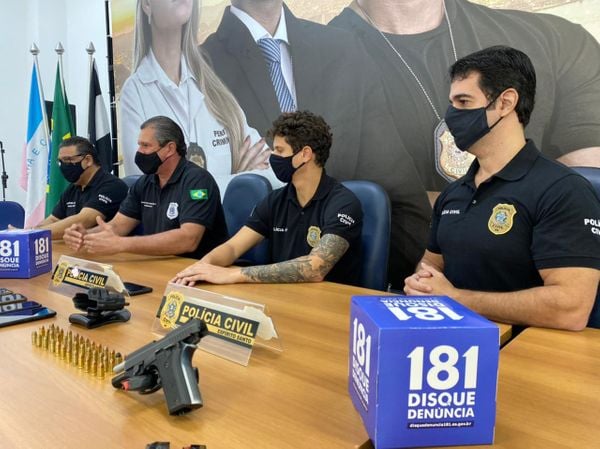 Polícia