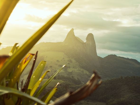 O Frade e a Freira: vistas incríveis com 5 minutos de caminhada por @sandrosadmartins