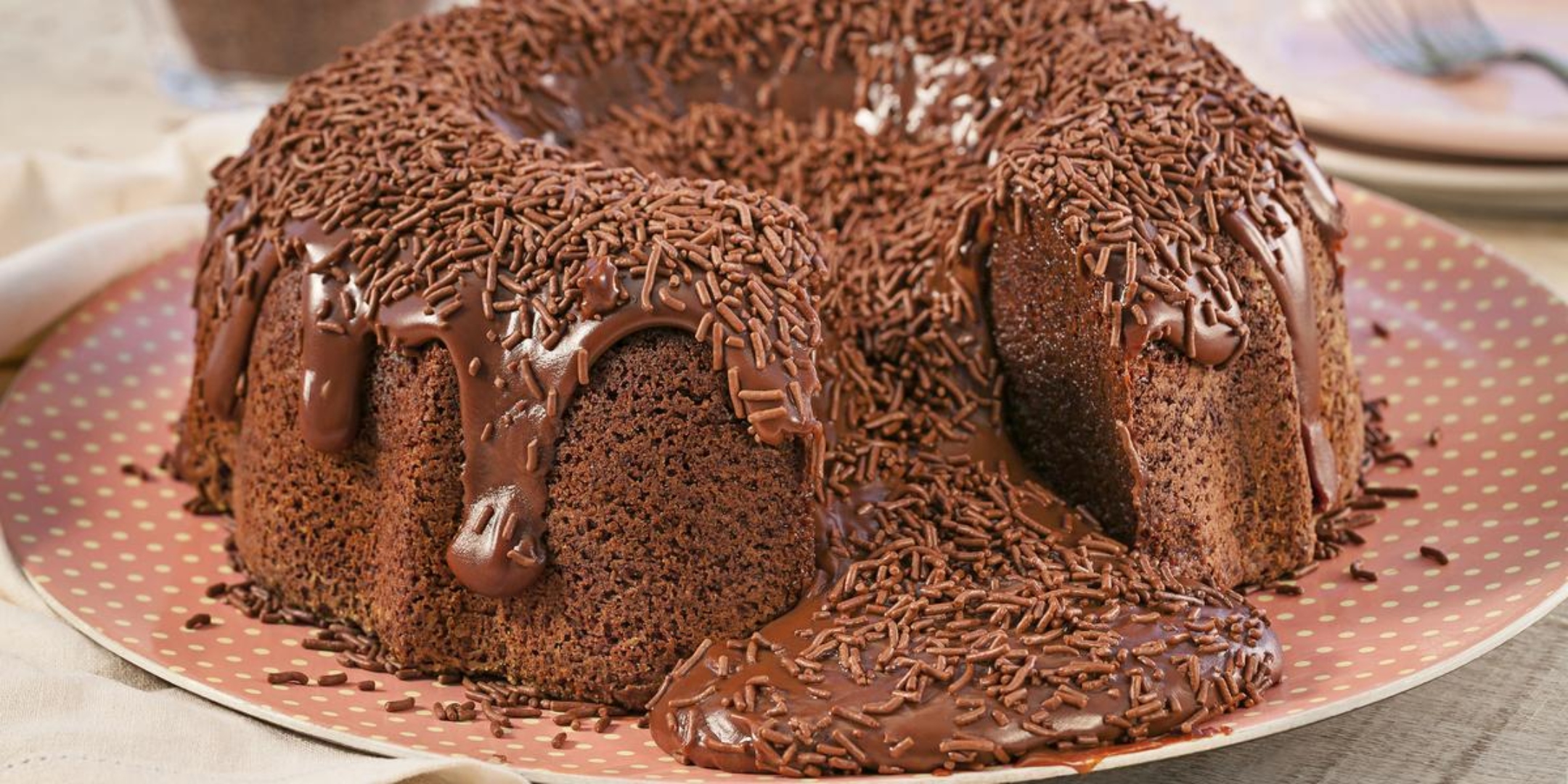 Bolo de chocolate: cinco receitas para matar a vontade já