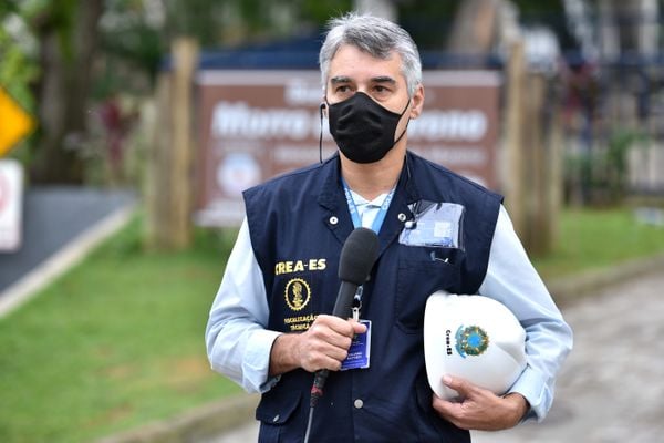 Crea realiza vistoria na tirolesa do Morro do Moreno por Fernando Madeira