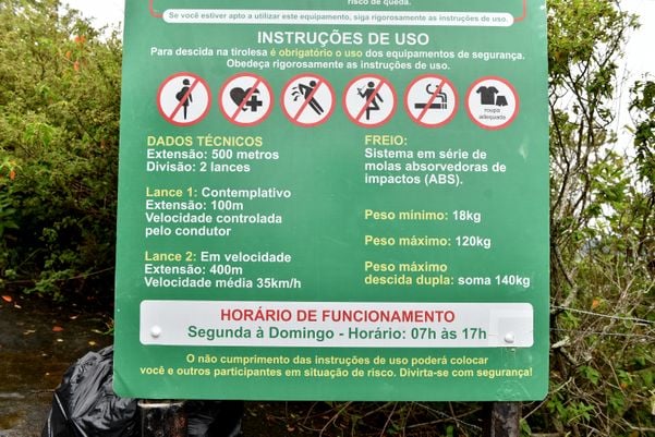 Crea realiza vistoria na tirolesa do Morro do Moreno por Fernando Madeira