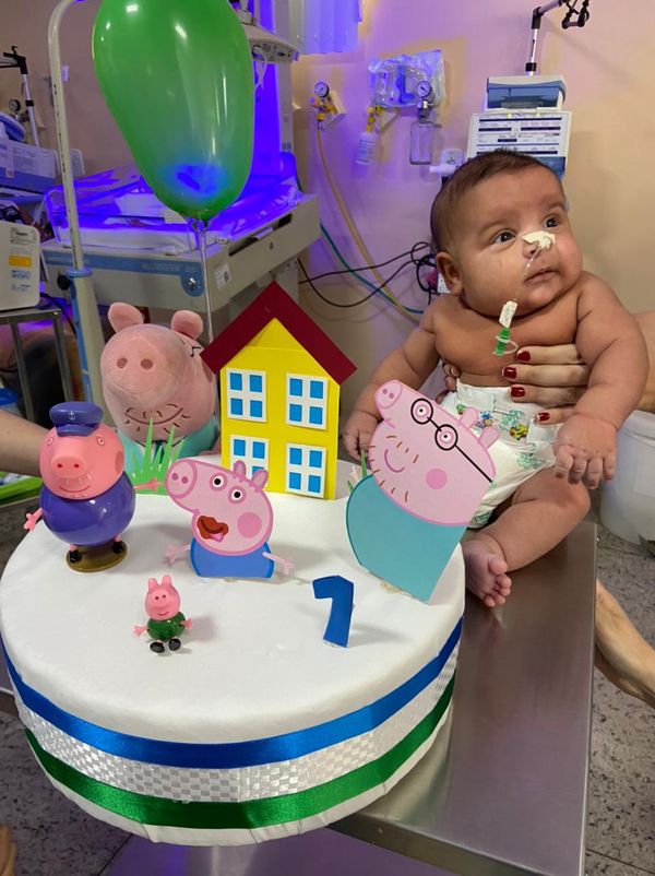 Bebês internados ganham 'mesversário' em UTI de hospital em Colatina por Hospital São José | Divulgação