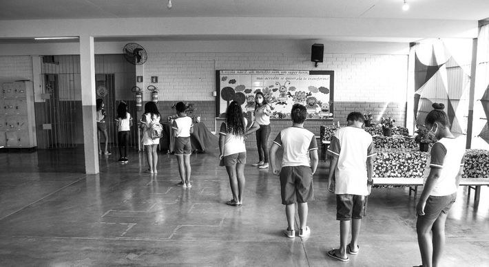Foco dos gestores públicos na crise sanitária deve ser a busca de uma educação mais inclusiva e de qualidade, em qualquer circunstância