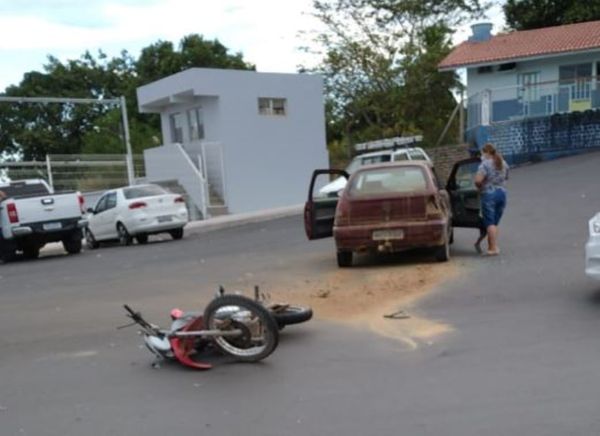 Acidente deixou motociclista ferido em Nova Venécia 
