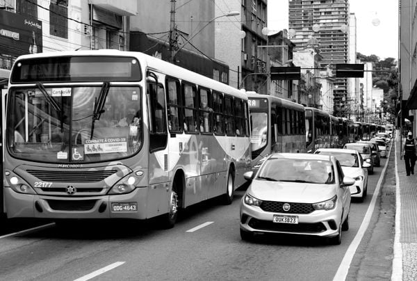 Sistema de transporte coletivo por ônibus na cidade de Vitória