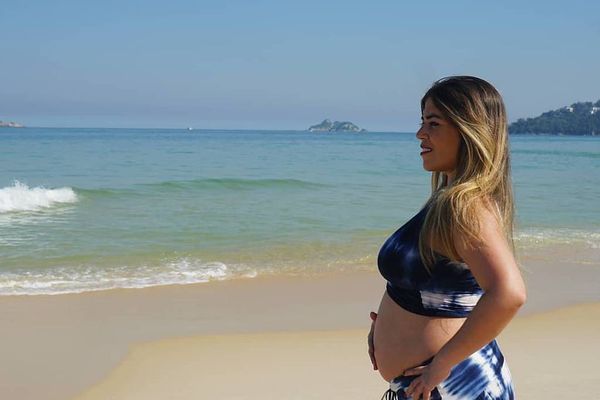 Raquel Pacheco, conhecida como Bruna Surfistinha, anuncia gravidez do primeiro filho