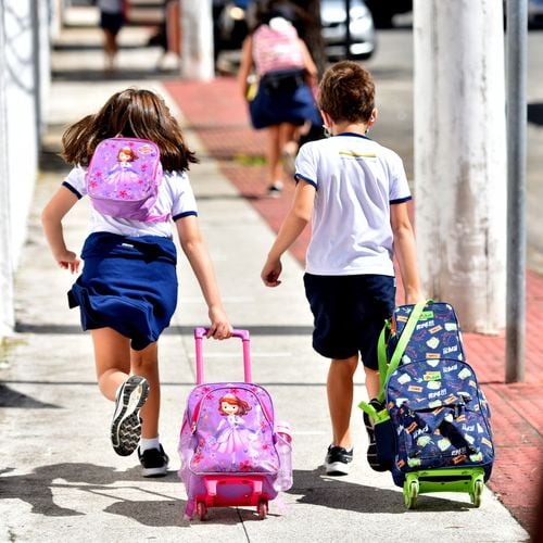 Escolas estaduais e particulares localizadas na Capital, e escolas municipais retomam as atividades presenciais em todas as etapas de ensino a partir da próxima semana